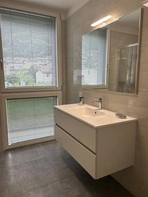 Labpark Design Apartment Melano Kültér fotó